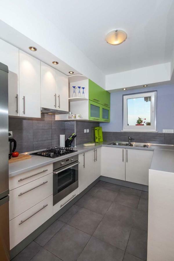 Apartment Sarena Макарська Екстер'єр фото