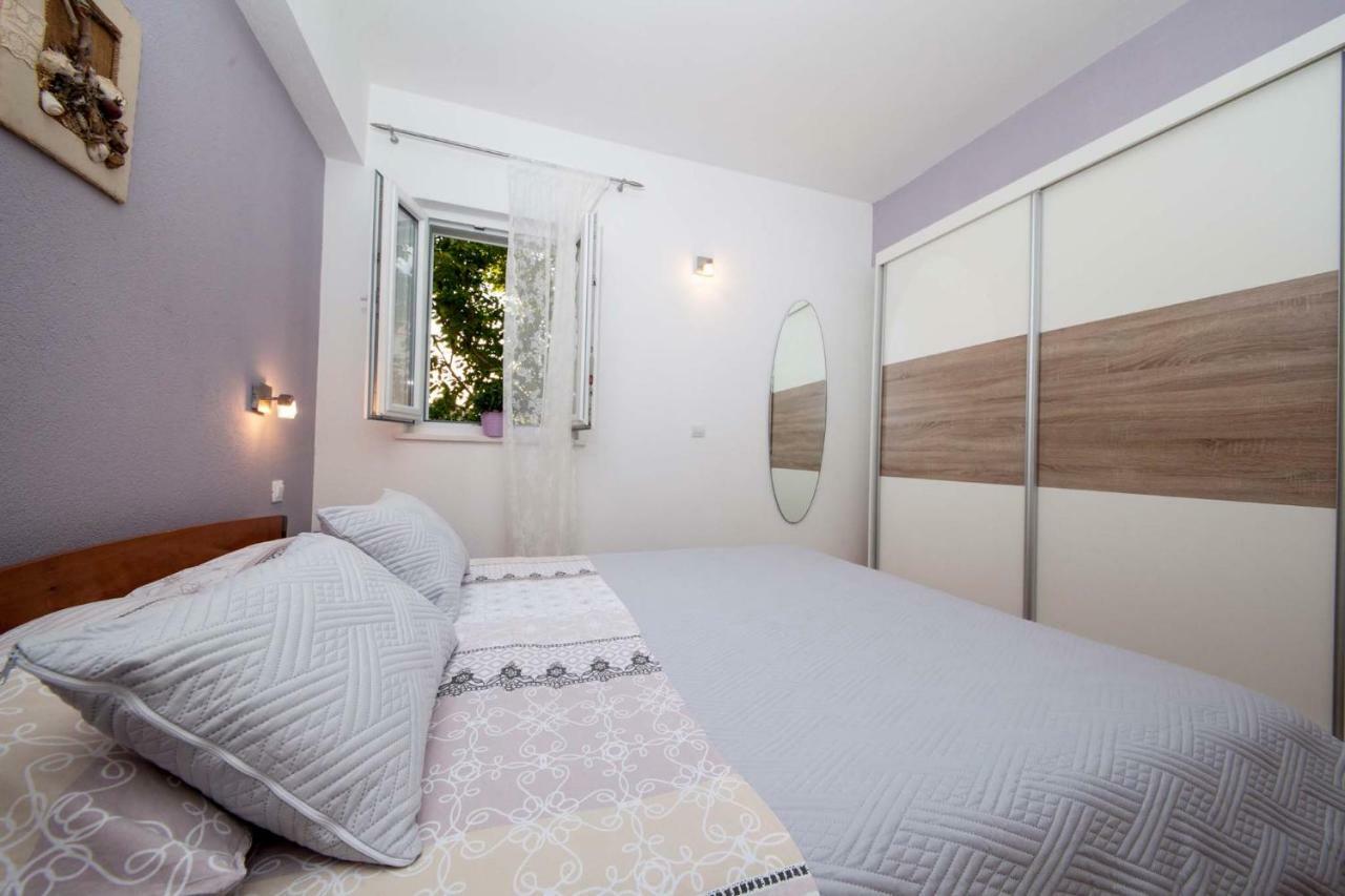 Apartment Sarena Макарська Екстер'єр фото