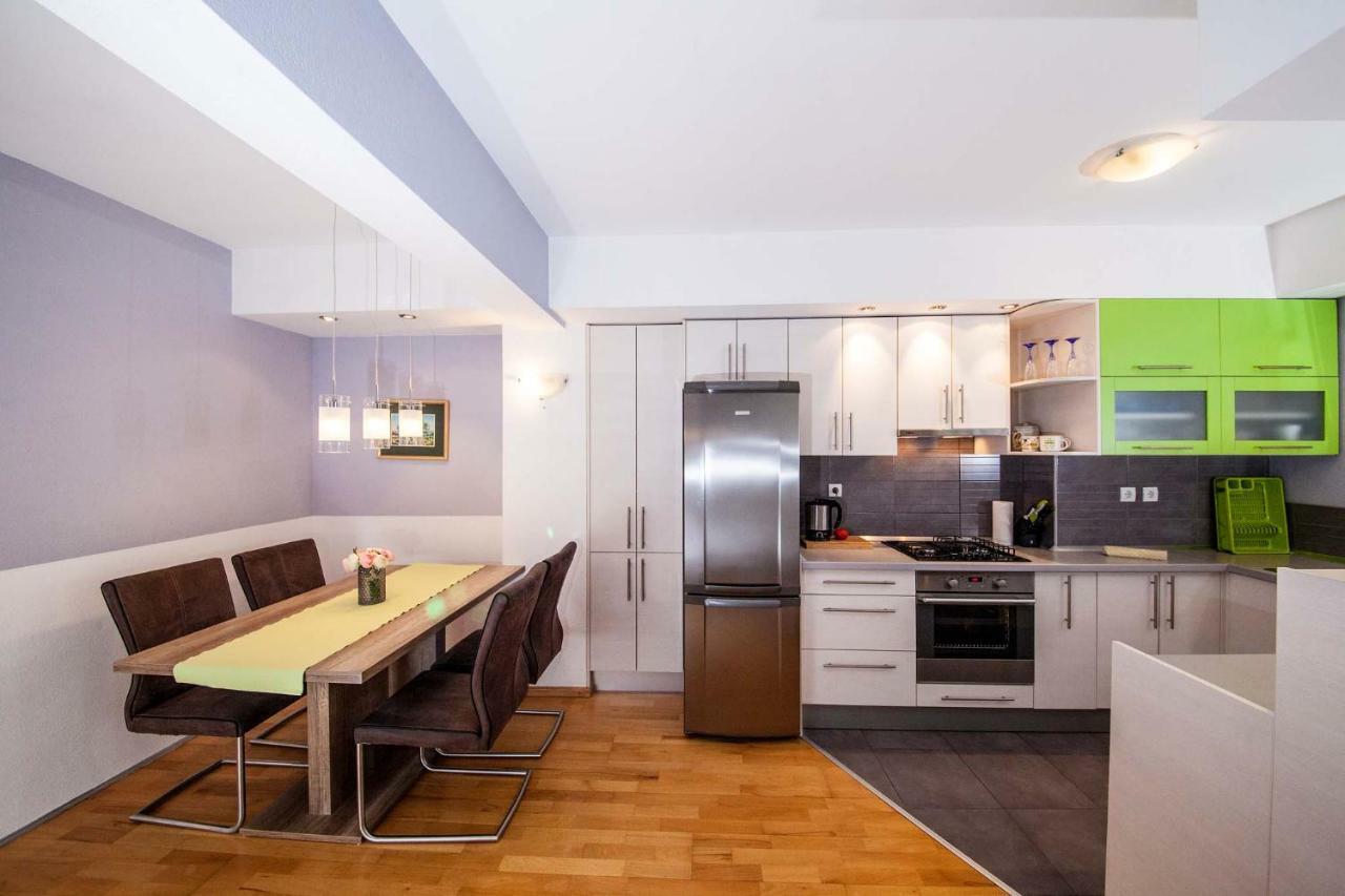 Apartment Sarena Макарська Екстер'єр фото