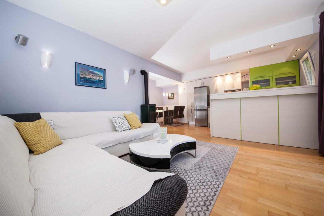 Apartment Sarena Макарська Екстер'єр фото